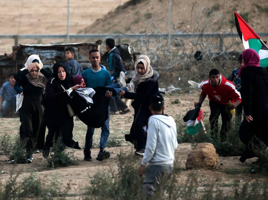 إصابة العشرات بقمع الاحتلال جمعة "المسيرة مستمرة" بغزة