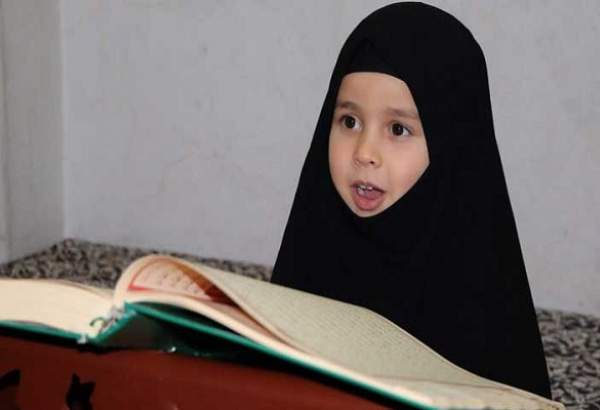 موفقیت کودک پناهنده سوری در حفظ کل قرآن