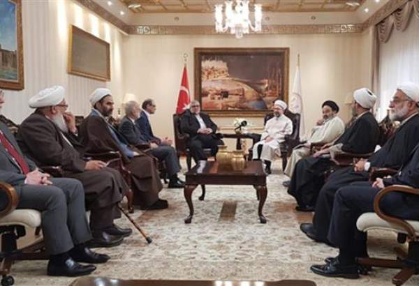 Iran, Turkey sign religious cooperation agreement
