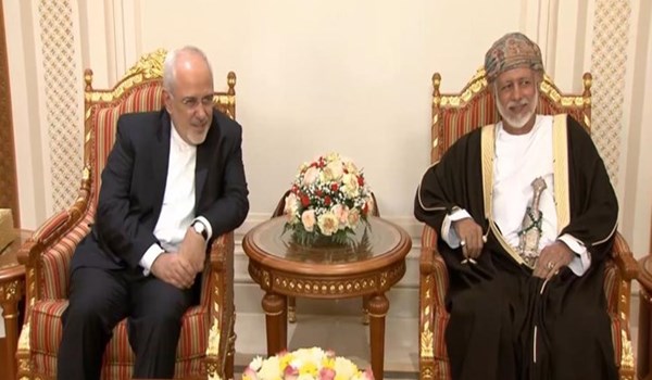 ظريف معزيا ومهنئا عمان : نأمل بتنامي العلاقات كما في السابق
