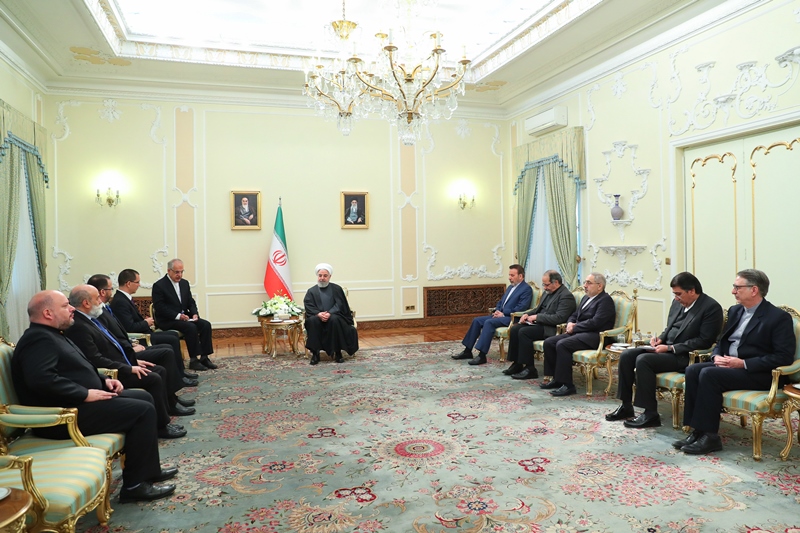 روحاني : الحظر الامريكي ضد الشعب الايراني و الشعب الفنزولي ، جرائم ضد البشرية