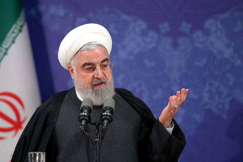 روحاني : يدعو الى الى المشاركة في الانتخابات الوطنية السابعة والثلاثين