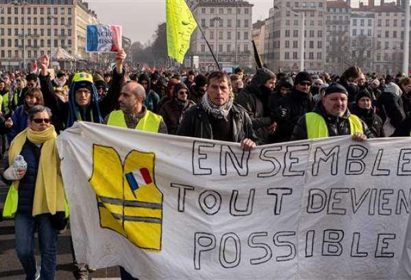 Les Français se moquent des interdictions des manifestations