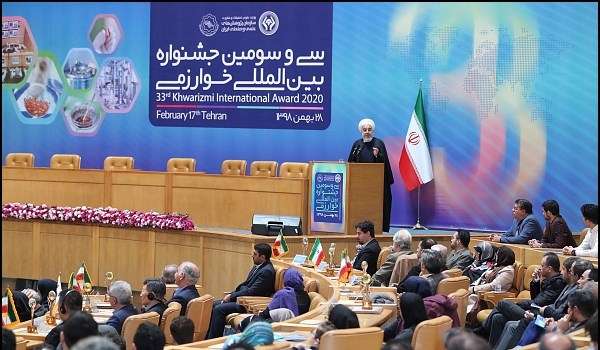 الرئيس روحاني بان ايران تعد من الدول الرائدة في مجال النمو العلمي