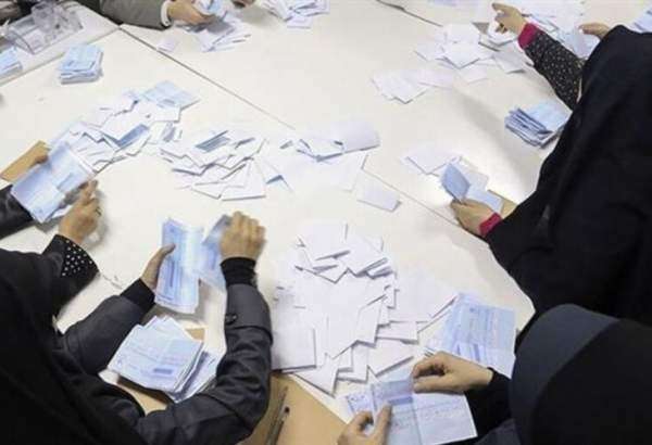 آغاز شمارش آرا در شعب اخذ رای شهری کردستان