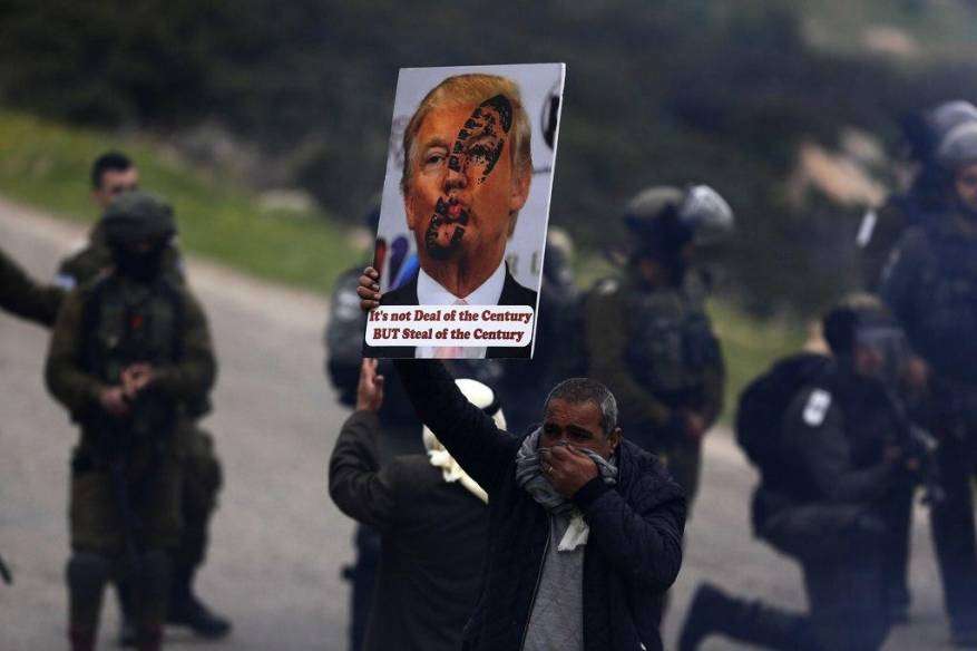 مواجهات مع قوات الاحتلال في مسيرة منددة بصفقة القرن في الأغوار الشمالية، الضفة الغربية  