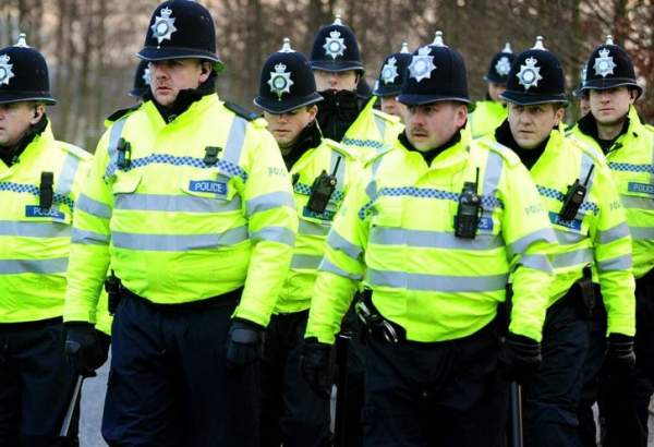 افزایش اختیارات ویژه پلیس انگلیس برای مقابله با کرونا