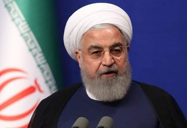 روحانی: اسلامیت و جمهوریت به عنوان دو رکن با اهمیت نظام و مردم است/ تمدید محدودیت‌های سختگیرانه تا بیستم فروردین ماه