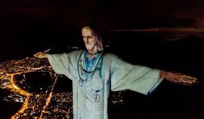 La Statue du Chris à Rio remercie les sacrifices du personnel sanitaire  