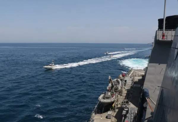 US Navy claims 11 Iranian ships came close to its military vessels in PG