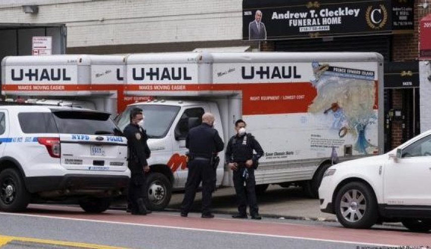 تفتح تحققيا : بعد عثور الشرطة على عشرات الجثث المتحلّلة  في بروكلين