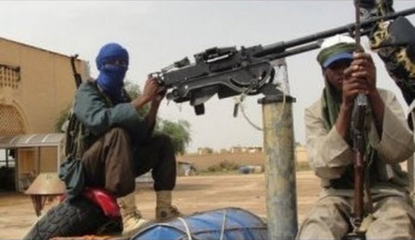 مقتل 32 مدنيا على أيدي مسلحين ارهابين في مالي