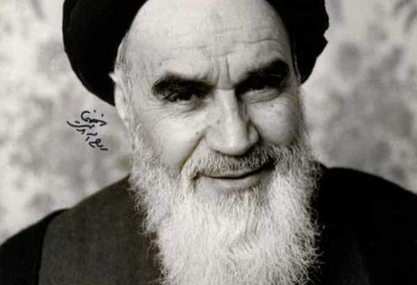 What did Imam Khomeini mean by Islamic unity?