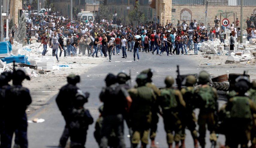 مواجهات بين الفلسطينيين وجيش الاحتلال بالضفة