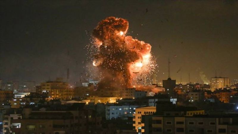 طائرات الاحتلال تهاجم فجر اليوم الجمعة سلسلة غارات على قطاع غزة