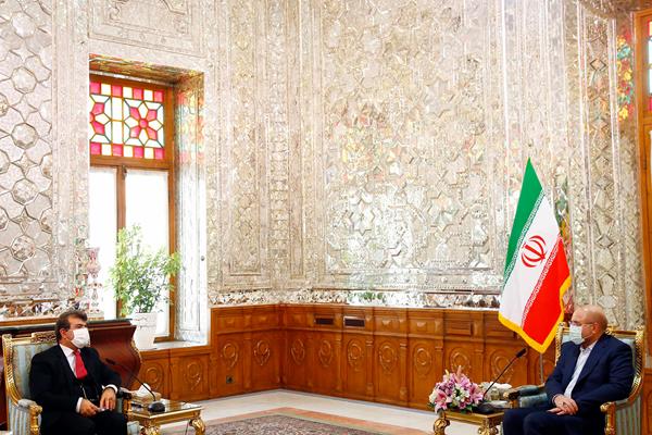 قاليباف : ايران تؤكدعلى إقرار الأمن وإحلال السلام والاستقرار في أفغانستان