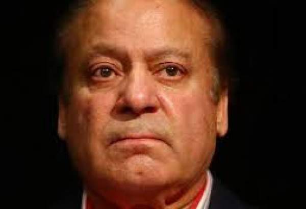 پاکستان: سابق وزیراعظم کو دو ریفرنسز میں اشتہاری قرار دینے کا فیصلہ