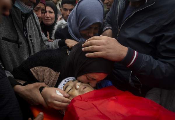 EU calls for swift probe into Israel killing of Palestinian teenager