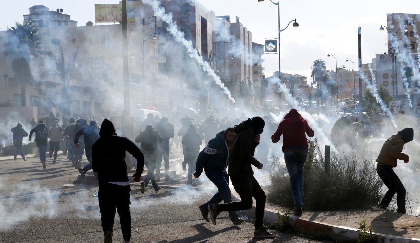 الاحتلال يقمع مسيرة سلمية بالرصاص والغاز في أراضي " بيت دجن"  نابلس