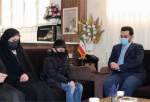 دیدار وزیر ارتباطات با خانواده شهید مدافع حرم