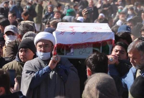 Bodies of slain Hazara Muslim miners buried amid tight security