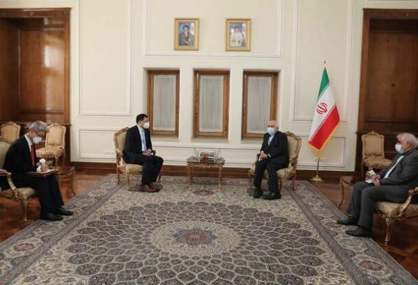 ایرانی وزیرخارجہ کی جنوبی کوریا کے نائب وزير خارجہ سے ملاقات۔