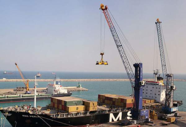 Qatar buys Turkish port in Antalya
