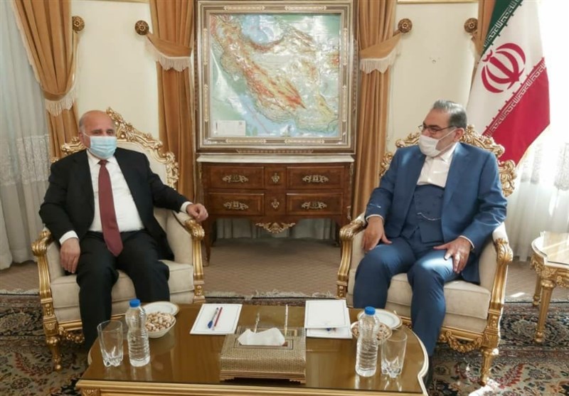 شمخاني يستقبل وزير الخارجية العراقي