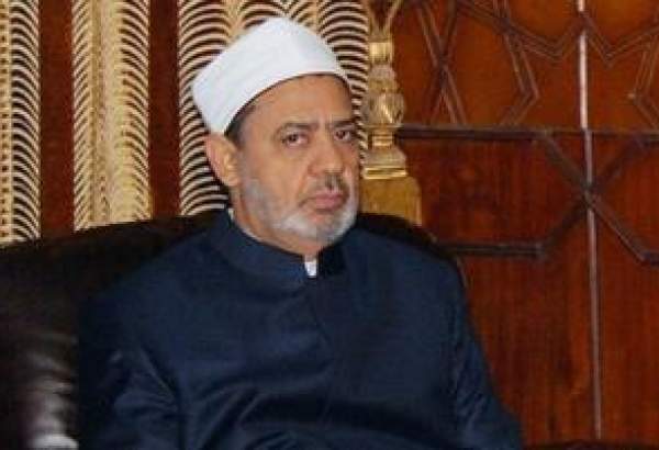 Iraq invites Al Azhar mufti to visit country