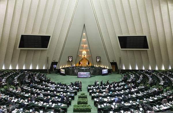 سیاست قطعی ایران، لغو کامل تحریمها است