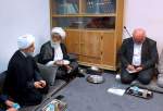حجة الاسلام والمسلمين حميد شهرياري يلتقي مع المرجع الديني النجفي  (7)  