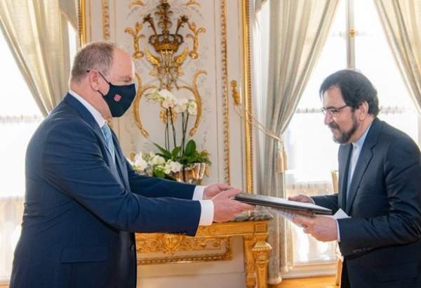 سفیر آکردیته ایران استوارنامه خود را به شاهزاده موناکو تسلیم کرد