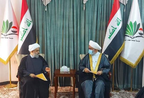 رئيس جماعة علماء العراق : يجب العمل بتوصيات قائد الثورة لتفعيل مشروع التقريب