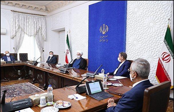 الرئيس روحاني يؤكد على اكمال كافة المشاريع في موعدها المقرر