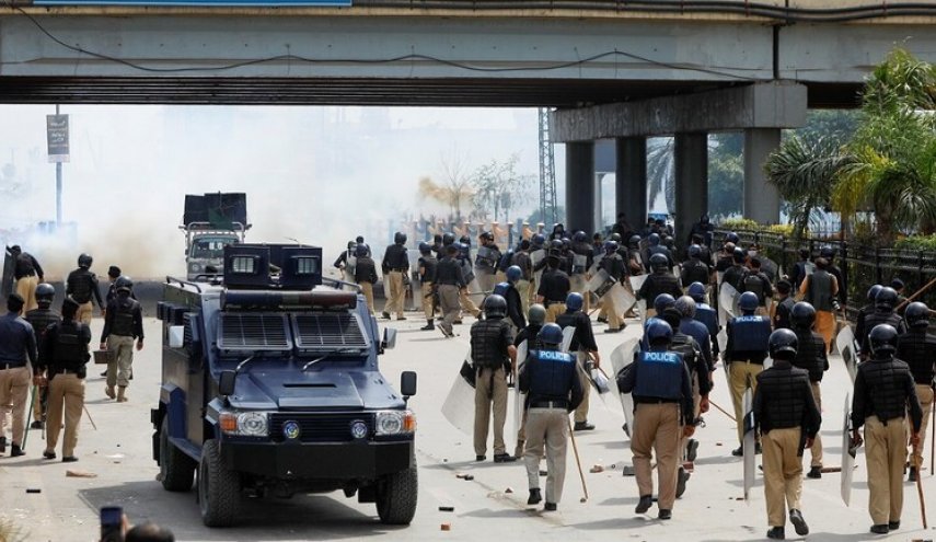 باكستان تستدعي قوات "الرينجرز" بعد احتجاجات ضد فرنسا