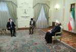 روحاني يؤكد ضرورة تعزيز التعاون الدولي بين طهران وبلغراد