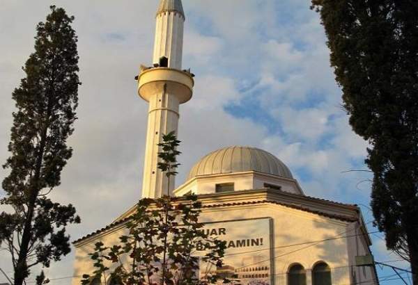 در حمله به مسجدی در آلبانی۵ نفر مجروح شدند