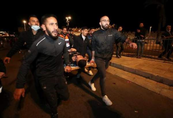 Israeli extremists raid al-Aqsa, hurt over 100 Palestinians