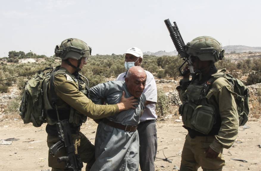 "رايتس ووتش" تتهم الاحتلال الإسرائيلي بارتكاب جريمتين ضد الإنسانية بحق الفلسطينيين