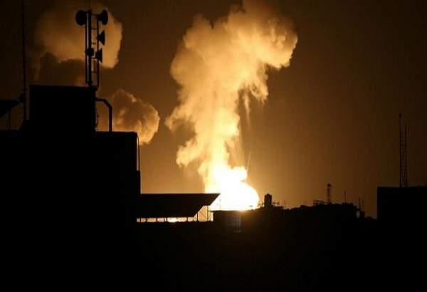 Le régime sioniste lance des frappes aériennes dans le sud de la bande de Gaza