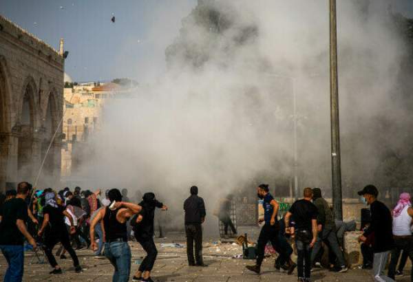 Israeli forces storm Al-Aqsa Mosque, again