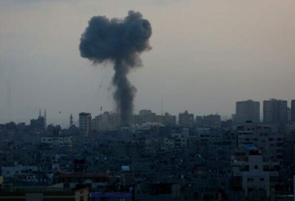 Israel resumes airstrikes on Gaza Strip