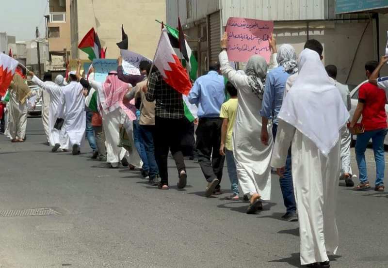 انطلاق تظاهرات حاشيدة في البحرين تضامنا مع الفلسطينيين  