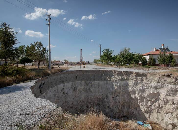 خشکسالی و فرونشست زمین در ترکیه  