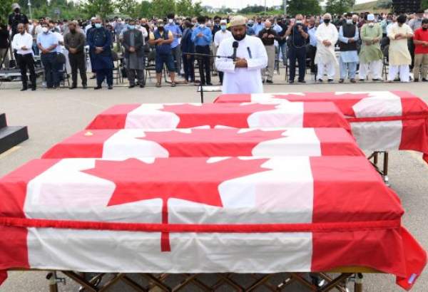 کینیڈا میں دہشت گرد کے ٹرک حملے میں جاں بحق افراد کی تدفین