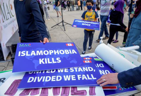 Canadian civil groups condemn "prejudiced targeting" of Muslim charities