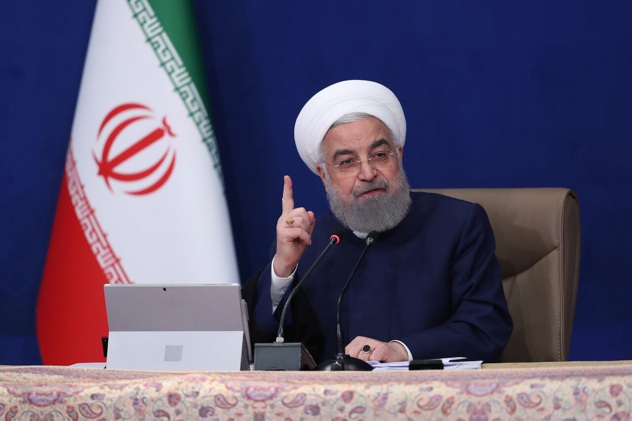 الرئيس روحاني: حادثة 28 حزيران 1981 كانت مؤامرة دولية ضد إيران