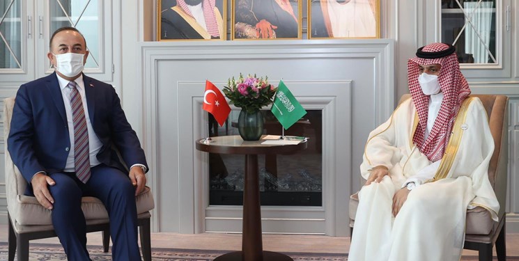 رایزنی وزرای خارجه عربستان سعودی و ترکیه