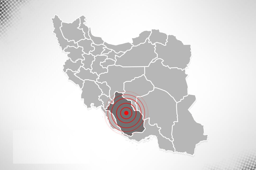 الهلال الاحمرالايراني : ايفاد 4 فرق انقاذ الى مناطق الزلزال في محافظة فارس