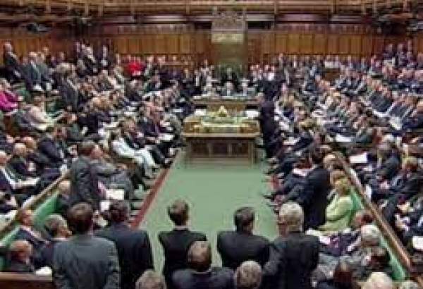 برطانوی اراکین پارلیمنٹ کی اپنی حکومت پر تنقید